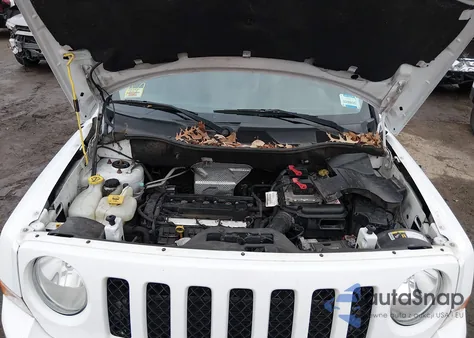 2017 Jeep Patriot Sport Fwd из США, поврежденный, VIN 1C4NJPBA5HD150627